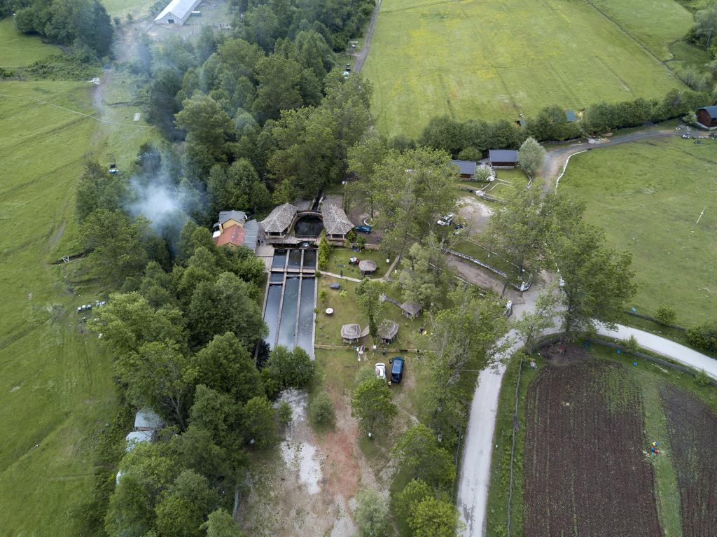 Farma Sotira Leskovik Exterior foto